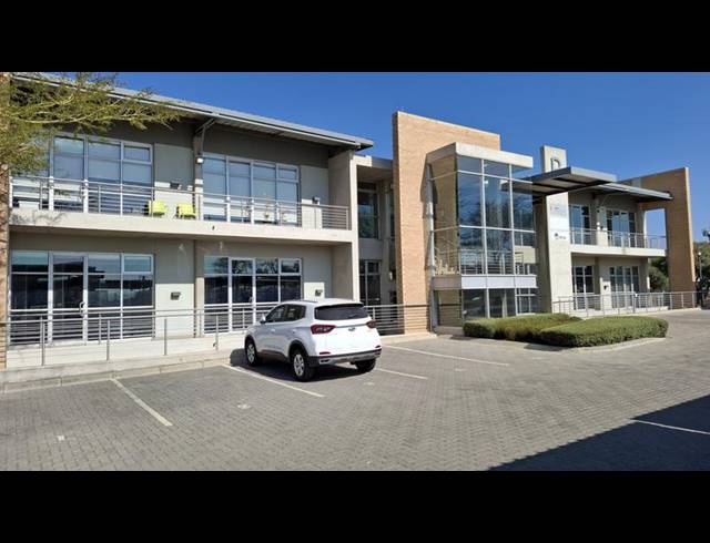 BUSINESS PROPERTY TO RENT IN CARLSWALD